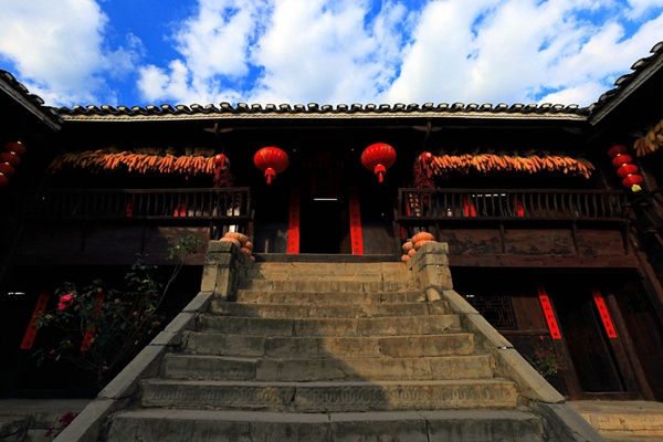 中华布依第一堂屋 (24).jpg