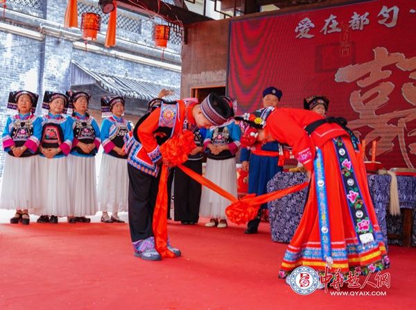 都匀“六月六”民族文化节圆满举办 绘就民族团结文旅融合新图景 (3).jpg