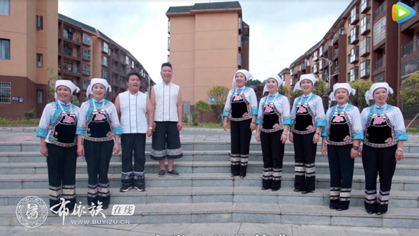 邓守强：龙里布依山歌唱响新时代 民族文化绽放文明之花 (20).jpg