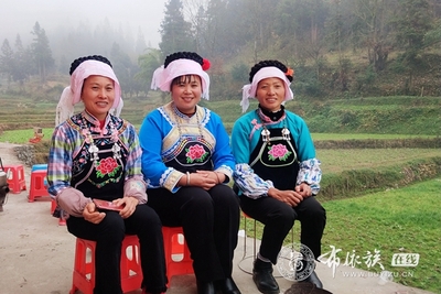 陈如敏：独立摄影师、布依族山歌传承者 (4).jpg