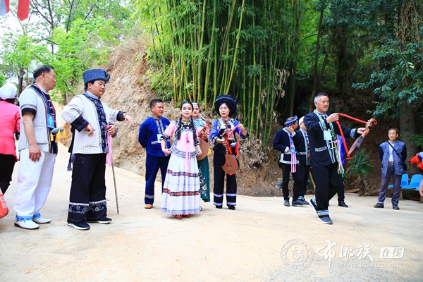 四川宁南：第三届布依“三月三”文化旅游节开幕 (6).jpg