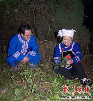 耿文福：布依山歌“九板十三腔”传承人2.jpg