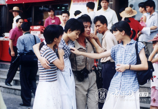 王国兴：不忘初心，用“军心”书写大美布依人 (3).jpg