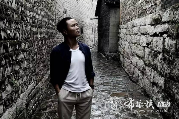 罗世西：传承布依山歌，留住家乡声音.jpeg