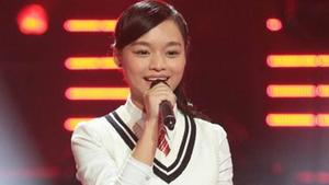 黄霄云（歌手）